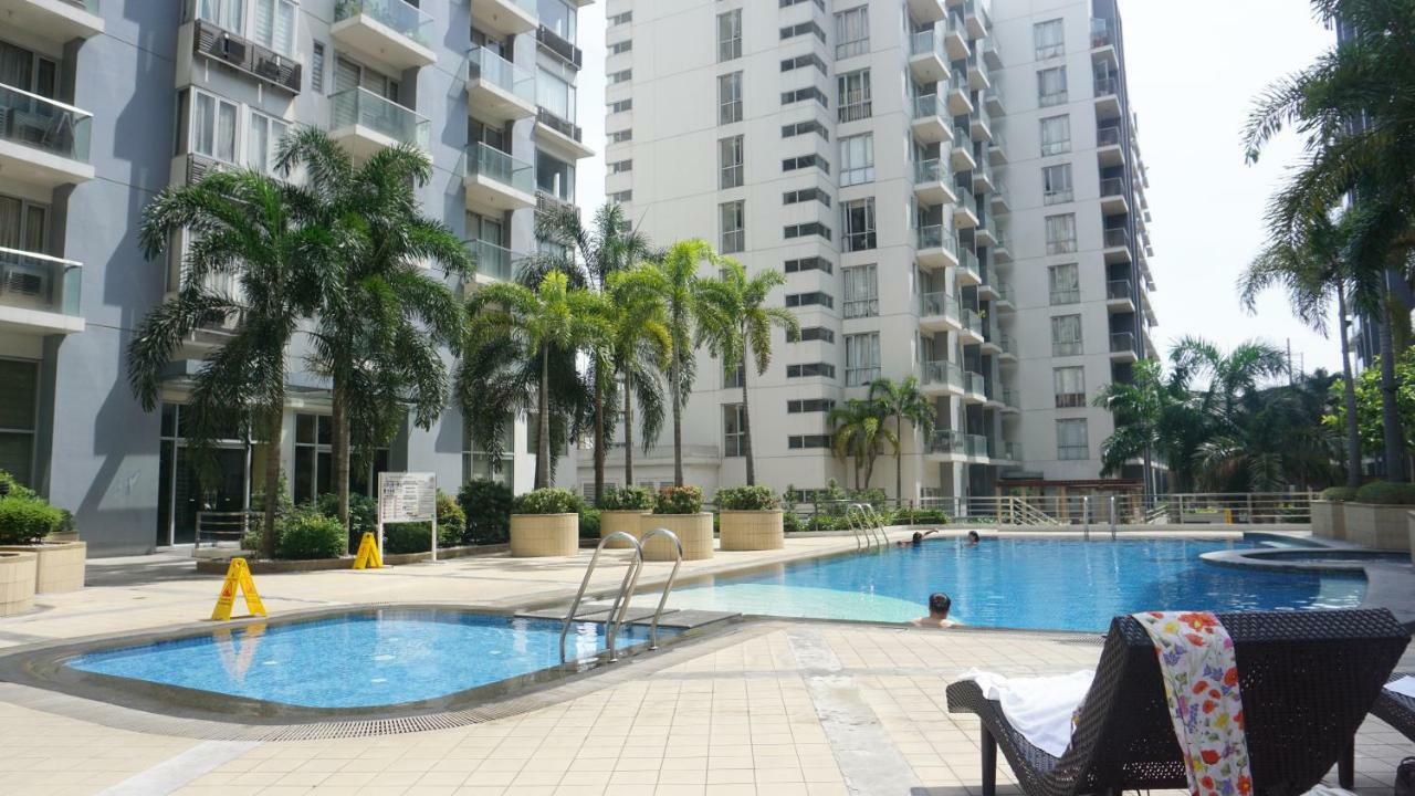 Palm Tree Condos Across Naia3 By Beth Manila Dış mekan fotoğraf